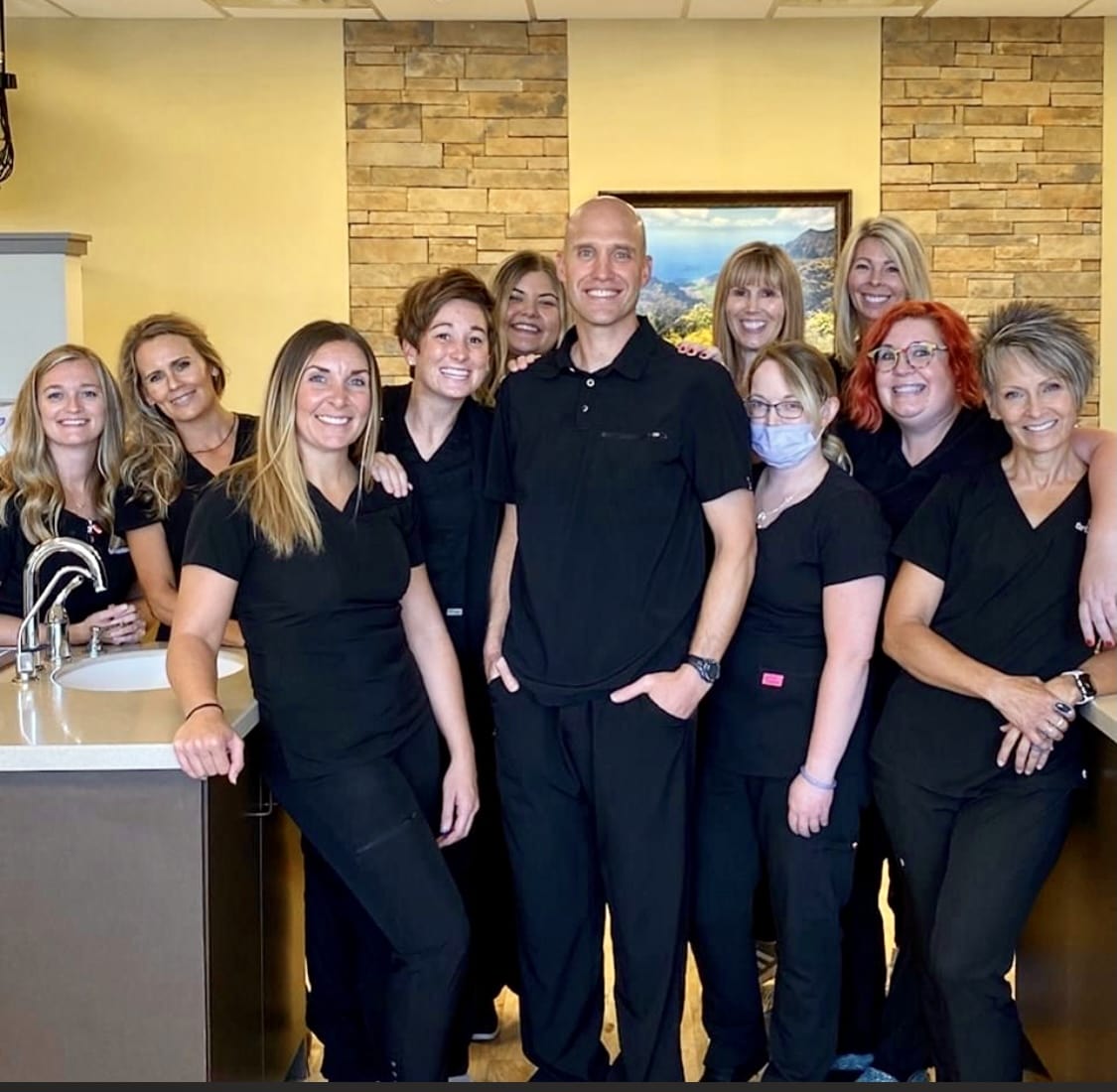 Group Photo of Carr Orthodontics Team
